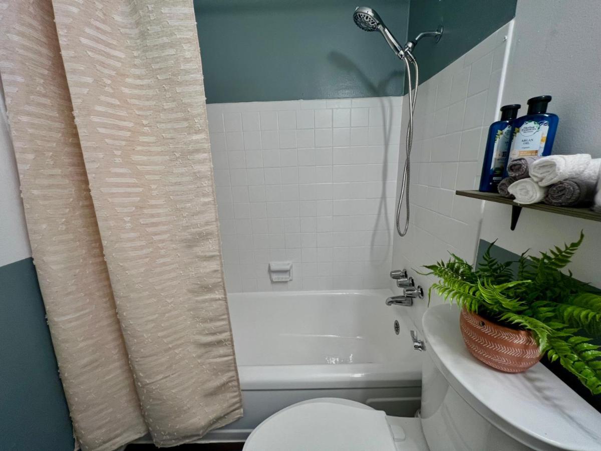 Lovely Comfort Uptown Condo For Houston Trip. Екстер'єр фото
